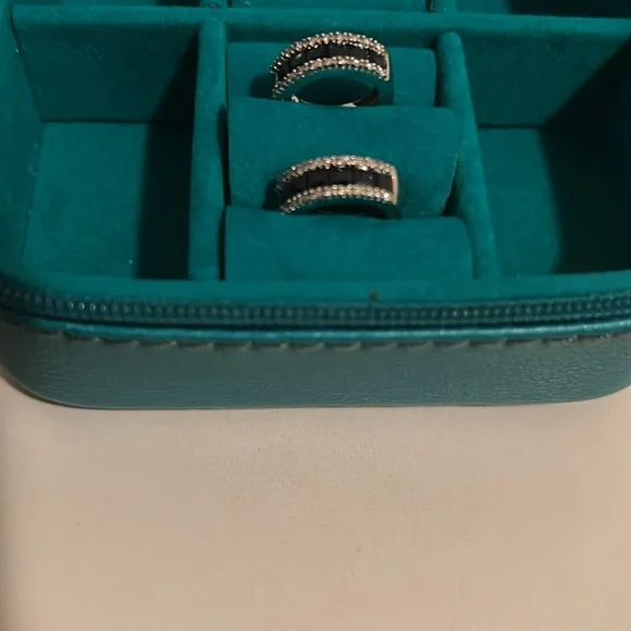 Effy white gold diamond and natural blue sapphire earrings